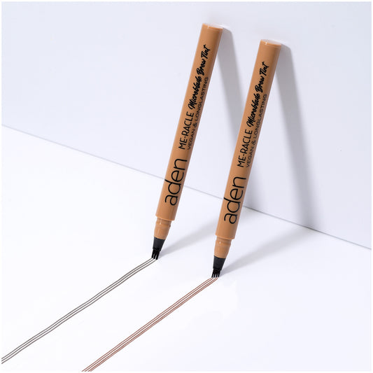 lápiz de cejas microblading resistente al agua para cejas duraderas con un acabado natural efecto pelo.